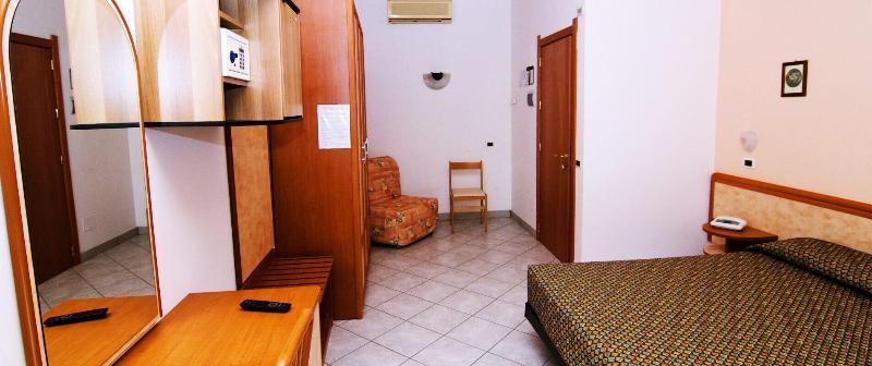 Hotel President Васто Экстерьер фото